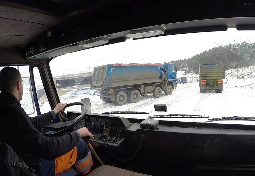 How to Get a Class B CDL in 2026: Steps, Costs & Vehicles You Can Drive