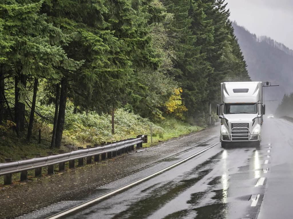 Oregon CDL Practice Test 2026: DMV Fees & Chain Law Guide