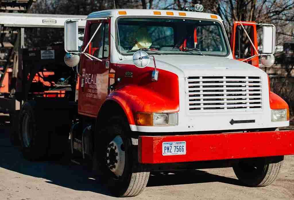 State of Michigan CDL 2026: SOS Rules & Chauffeur License Trap
